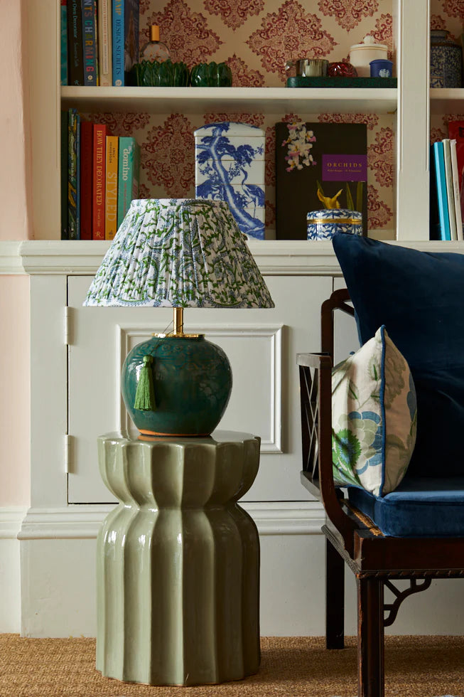 Hunan Jade Floral Relief Lamp