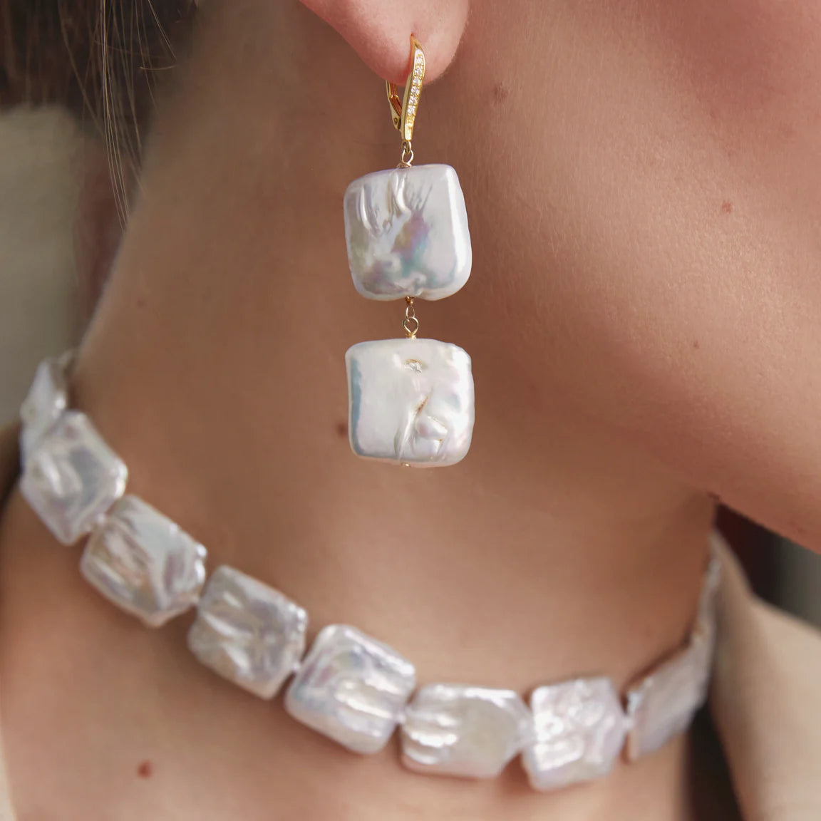 aurora pearl earrings gold