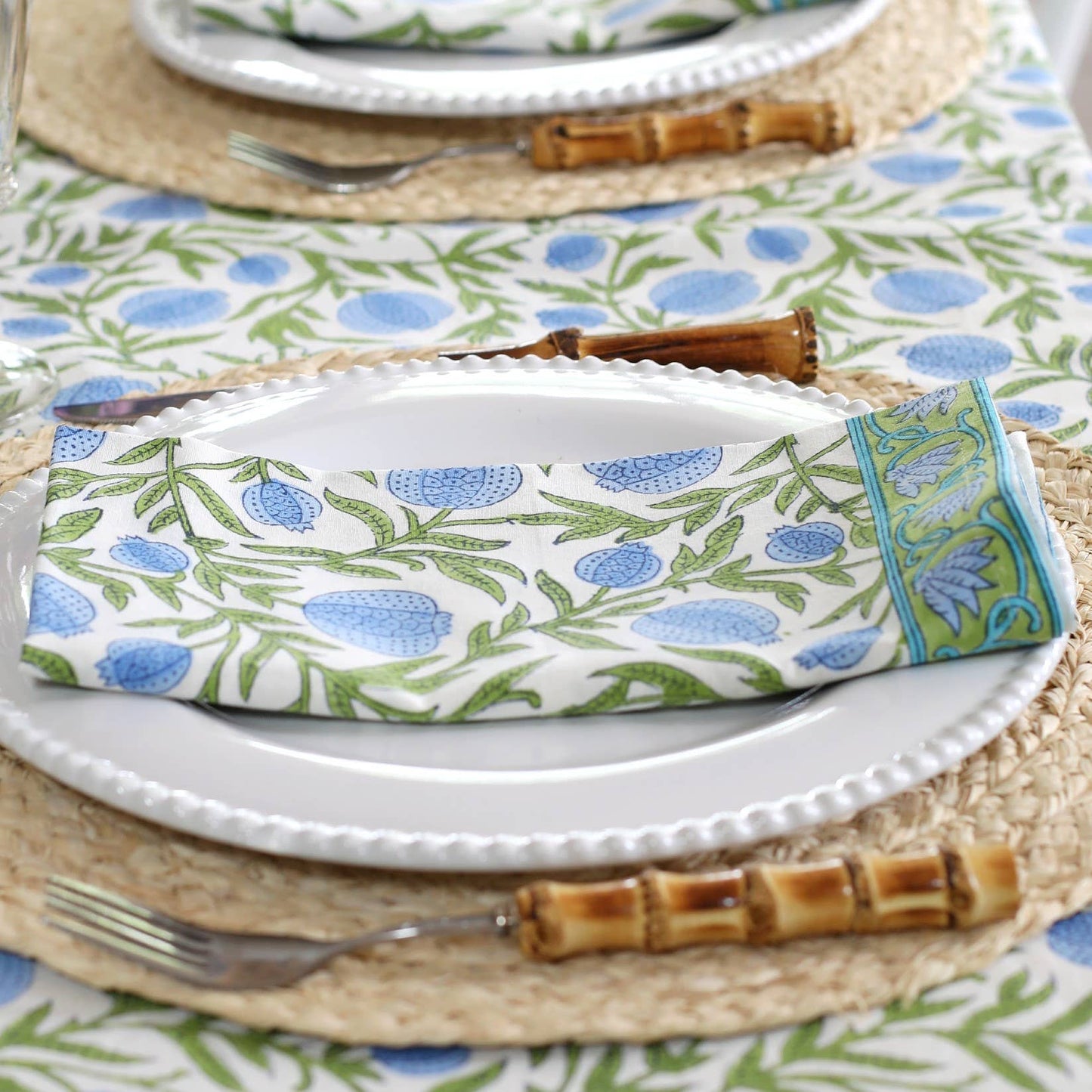 Pacific & Rose Tablecloth - Pomegranate Blue