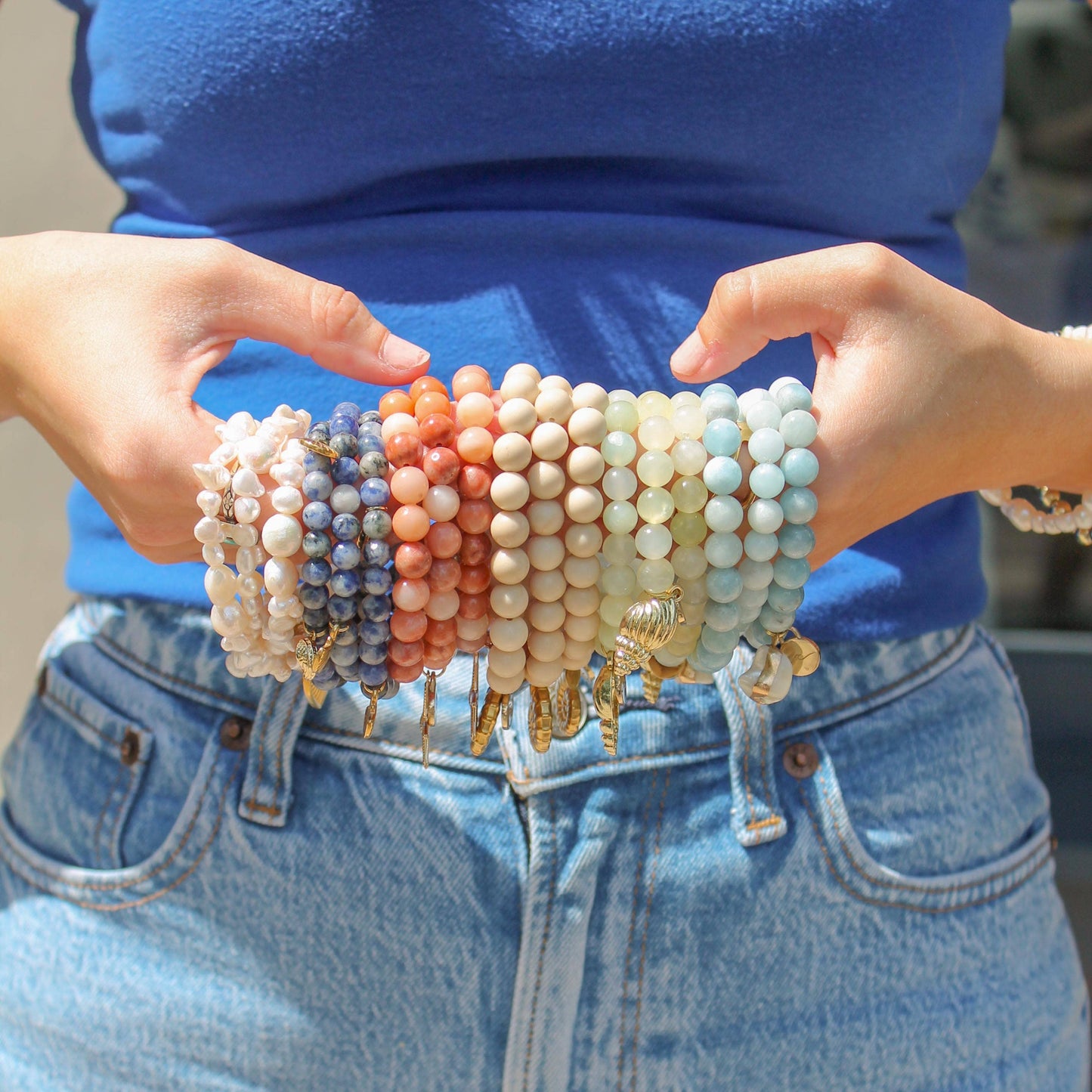 Small Seashell Charm Bracelet in Wave