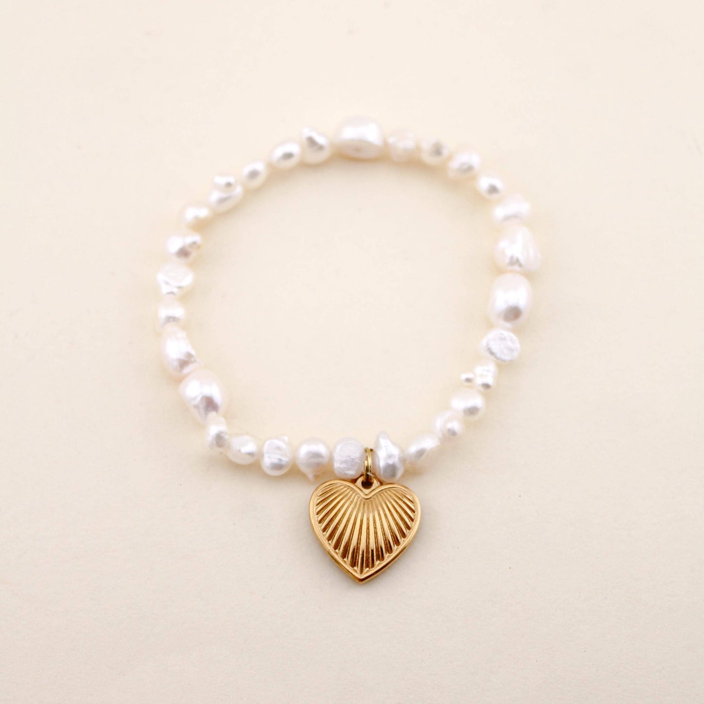 Heart Charm Bracelet in Pearl